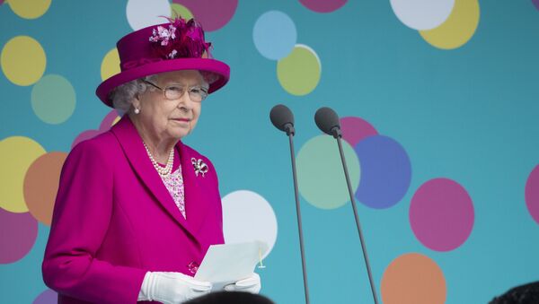 Britain's Queen Elizabeth II makes a speech as she attends the Patron's Lunch on the Mall, an event to mark her official 90th birthday in London on June 12, 2016. - Sputnik International