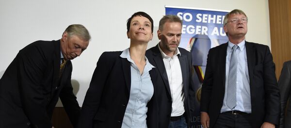 (L to R)Chair of Alternative for Germany (AFD) in Lower Saxony Armin Paul Hampel,leader of the AFD Frauke Petry, top candidate for the AFD in Mecklenburg-Western Vorpommern Leif-Erik Holm and co-leader of AFD Joerg Meuthen arrive for a press conference in Berlin, on September 5, 2016 on day after the regional state elections in Mecklenburg-Western Vorpommern (L to R)Chair of Alternative for Germany (AFD) in Lower Saxony Armin Paul Hampel,leader of the AFD Frauke Petry, top candidate for the AFD in Mecklenburg-Western Vorpommern Leif-Erik Holm and co-leader of AFD Joerg Meuthen arrive for a press conference in Berlin, on September 5, 2016 on day after the regional state elections in Mecklenburg-Western Vorpommern - Sputnik International
