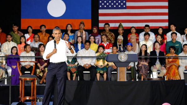 Participants listen as U.S. President Barack Obama holds a town hall-style meeting with a group of Young Southeast Asian Leaders Initiative (YSEALI) attendees, alongside his participation in the ASEAN Summit, at Souphanouvong University in Luang Prabang, Laos September 7, 2016 - Sputnik International