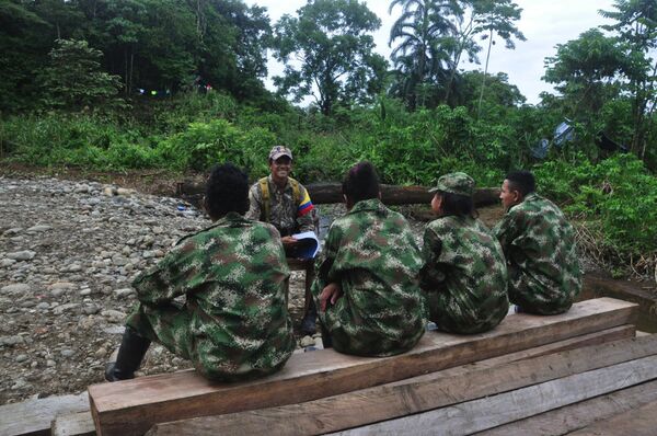 FARC fighters FARC fighters - Sputnik International