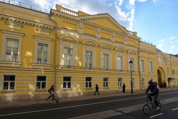 The restored facade of the historical building of the Moscow Helikon Opera Musical Theater The restored facade of the historical building of the Moscow Helikon Opera Musical Theater - Sputnik International