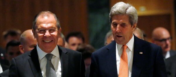 U.S. Secretary of State John Kerry (R) and Russian Foreign Minister Sergei Lavrov walk into their meeting room in Geneva, Switzerland, to discuss the crisis in Syria, September 9, 2016 U.S. Secretary of State John Kerry (R) and Russian Foreign Minister Sergei Lavrov walk into their meeting room in Geneva, Switzerland, to discuss the crisis in Syria, September 9, 2016 - Sputnik International