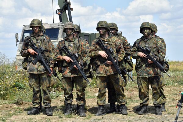 German soldiers (Bundeswehr) are pictured at a training area on August 9, 2016 in Ohrdruf - Sputnik International