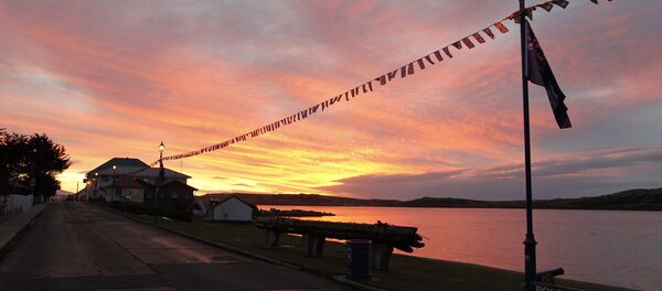 The sun is seen at dusk in Stanley, Falklands Islands, June 13, 2012 The sun is seen at dusk in Stanley, Falklands Islands, June 13, 2012 - Sputnik International