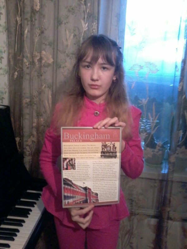 Kseniya Dudchenko received a reply from the Queen of Great Britain Elizabeth II. Kseniya Dudchenko received a reply from the Queen of Great Britain Elizabeth II. - Sputnik International