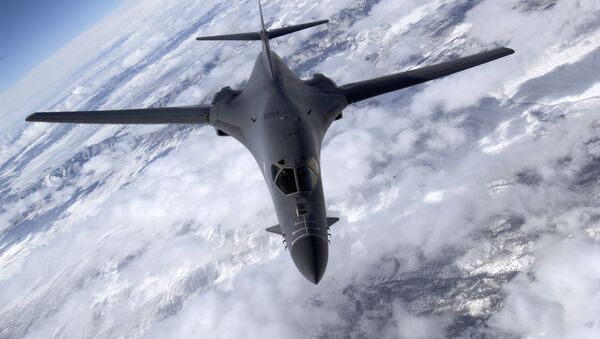 B-1B Lancer over Nevada - Sputnik International