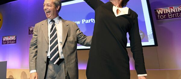 Nigel Farage (L), the outgoing leader of the United Kingdom Independence Party (UKIP), congratulates new leader Diane James, at the party's annual conference in Bournemouth, Britain, September 16, 2016. Nigel Farage (L), the outgoing leader of the United Kingdom Independence Party (UKIP), congratulates new leader Diane James, at the party's annual conference in Bournemouth, Britain, September 16, 2016. - Sputnik International