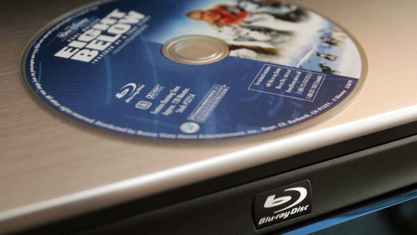 A Sony Blu-Ray disc player and a DVD of the movie Eight Below is seen at a Ken Crane's Big Screen Headquarters store in Buena Park, Calif., Wednesday, Aug. 8, 2007 - Sputnik International