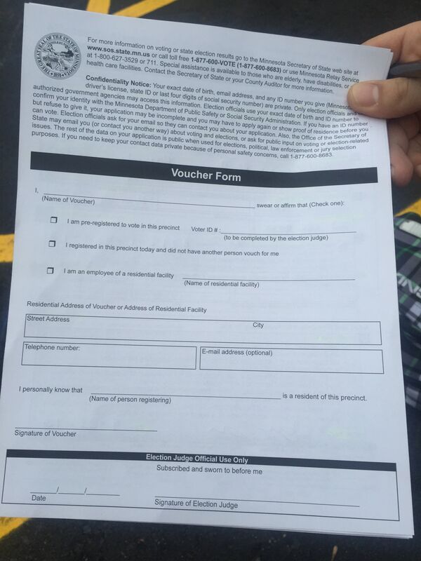 Voter's can vouch for up to eight individuals who do not have identification in Minneapolis. - Sputnik International