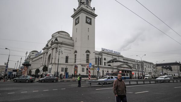 Kiyevsky railway station building in Moscow - Sputnik International