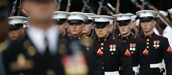 Members of the U.S Marine Corps honor guard march on to the South Lawn of the White House Members of the U.S Marine Corps honor guard march on to the South Lawn of the White House - Sputnik International