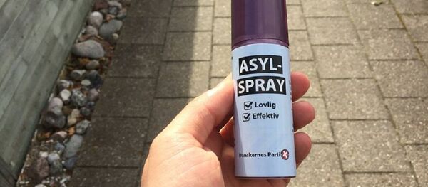 “Refugee spray” - Sputnik International