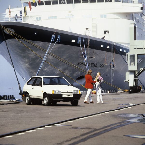 Advertisement for a VAZ-2108. (File) Advertisement for a VAZ-2108. (File) - Sputnik International