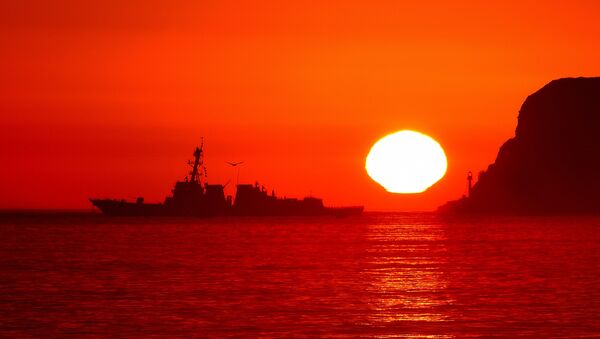 USS Halsey (DDG 97) out of San Diego at sunset (file) - Sputnik International