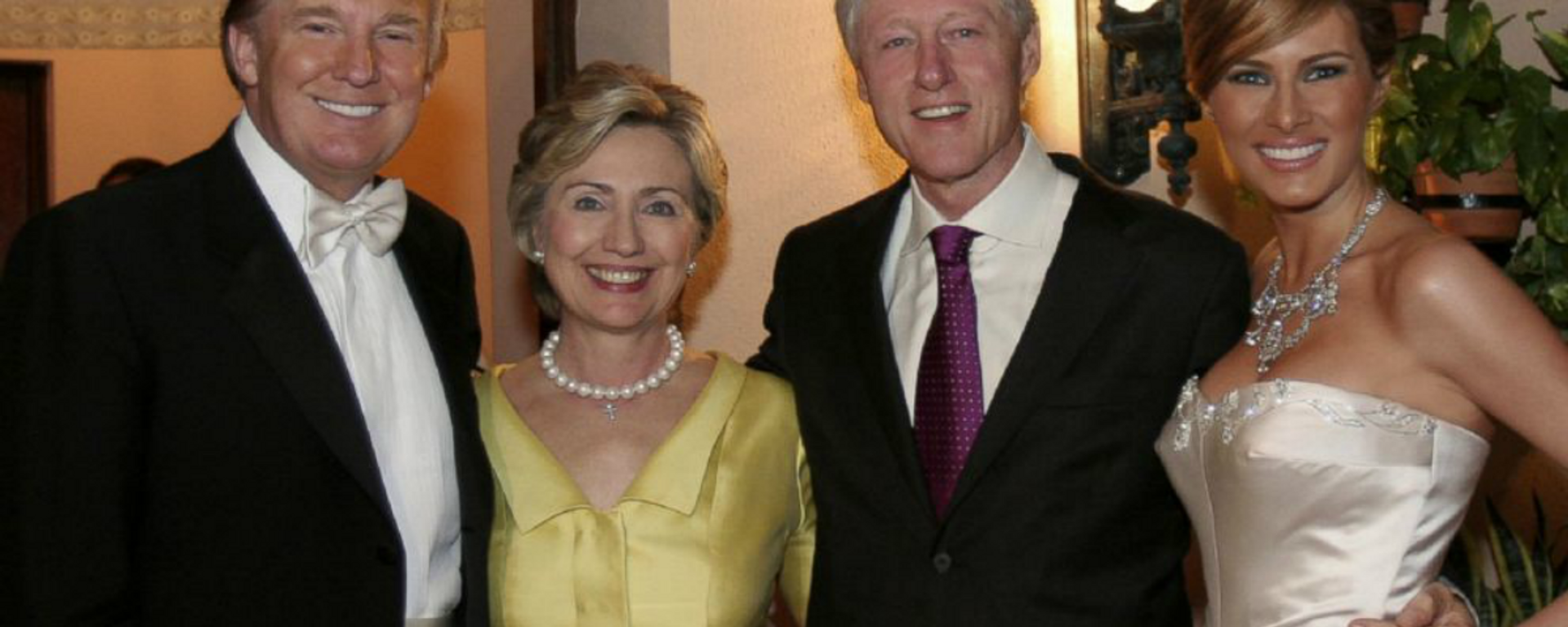 Bill and Hillary Clinton at Donald and Melania Trump's wedding - Sputnik International, 1920, 18.06.2022