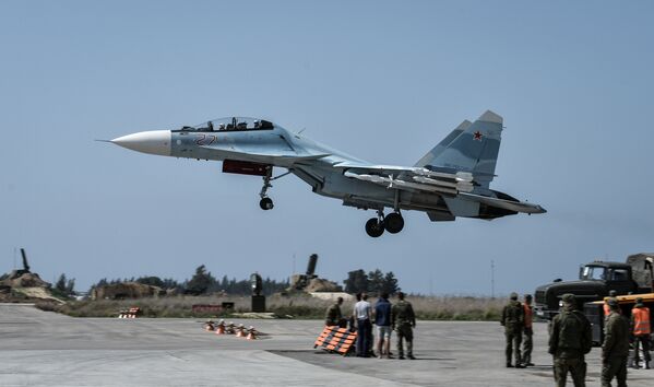 Hmeymim airbase in Syria - Sputnik International