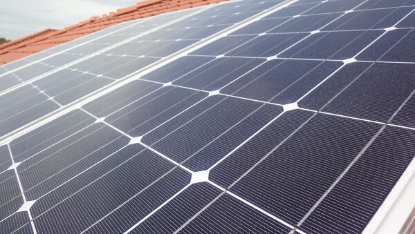 Solar panels now a better source of energy then coal for UK homes. - Sputnik International