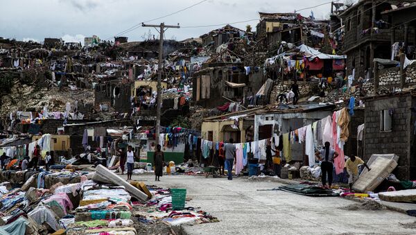 Clean up from Hurricane Matthew continues in Jeremie, Haiti, October 6, 2016. Picture taken October 6, 2016 - Sputnik International