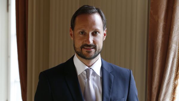 Crown Prince Haakon of Norway poses for a photo at their residence Skaugum outside Oslo (File) - Sputnik International