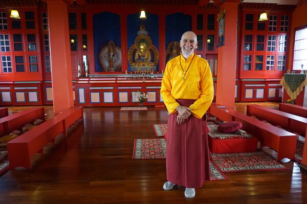 Pema Gompo, instructor at the temple Pema Gompo, instructor at the temple - Sputnik International