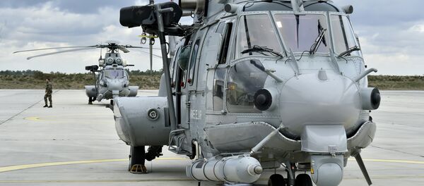 This picture taken on February 24, 2016, shows a French Caracal helicopter prior to an air-to-air refuelling exercise in Cazaux This picture taken on February 24, 2016, shows a French Caracal helicopter prior to an air-to-air refuelling exercise in Cazaux - Sputnik International