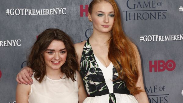 Cast members Maisie Williams and Sophie Turner arrive for the season four premiere of the HBO series Game of Thrones in New York March 18, 2014. - Sputnik International