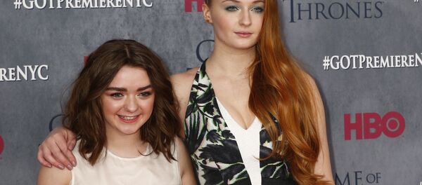 Cast members Maisie Williams and Sophie Turner arrive for the season four premiere of the HBO series Game of Thrones in New York March 18, 2014. - Sputnik International