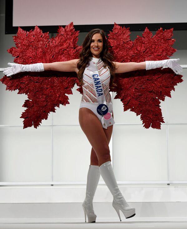 Miss Canada Amber Bernachi - Sputnik International