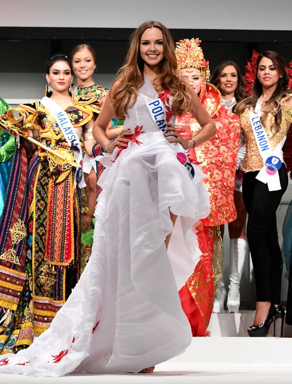 Miss Poland Magdalena Bienkowska - Sputnik International