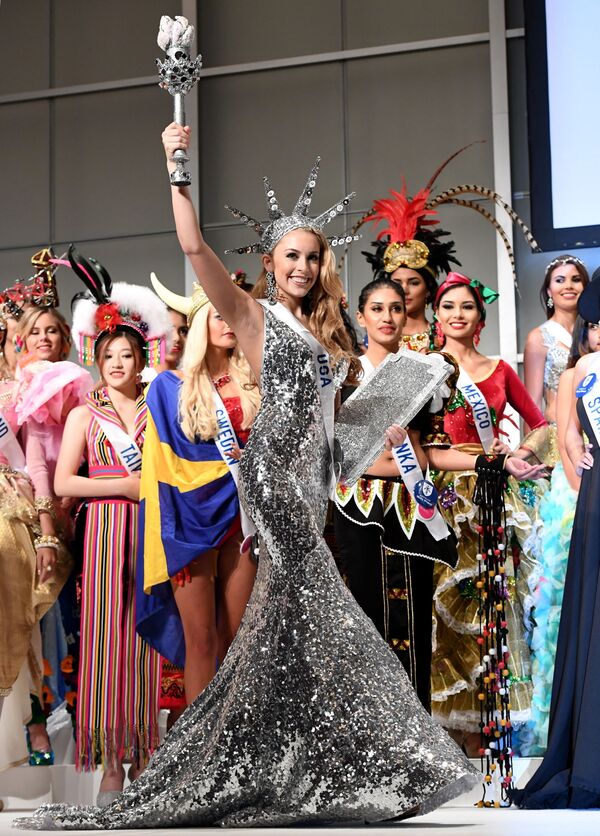 Miss USA Kaitryana Leinbach - Sputnik International