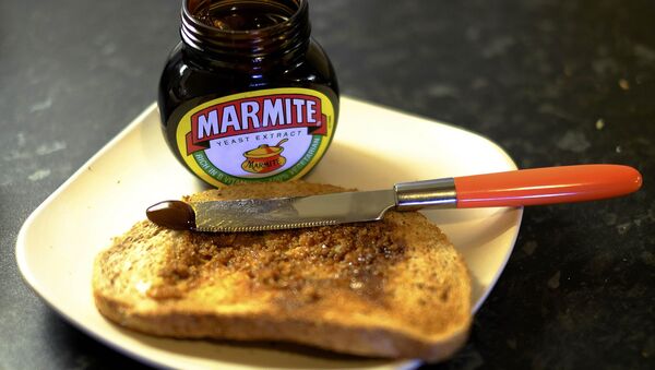 Toast with Marmite sits on a kitchen counter in Manchester, Britain October 13, 2016. - Sputnik International