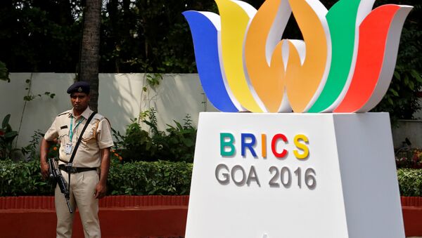 A security personnel stands guard outside one of the venues of BRICS (Brazil, Russia, India, China and South Africa) Summit, in Benaulim in the western state of Goa, India, October 14, 2016. - Sputnik International