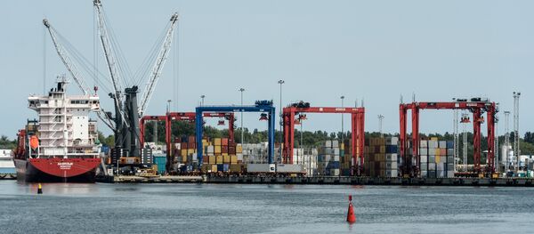 A commercial terminal at the Baltiysk Port, Kaliningrad region. - Sputnik International