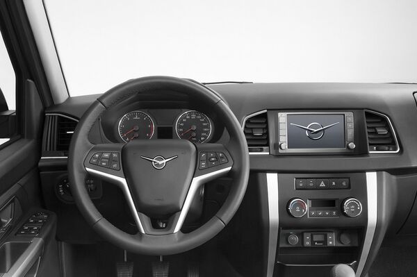 New gauges, steering wheel, and upgraded multimedia system of the new UAZ Patriot. New gauges, steering wheel, and upgraded multimedia system of the new UAZ Patriot. - Sputnik International
