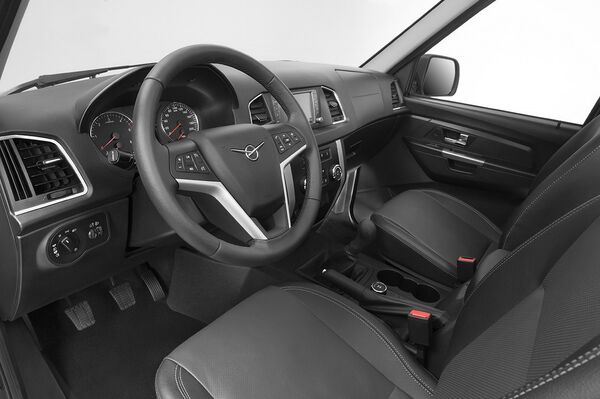 The instrument panel of the updated UAZ Patriot. The instrument panel of the updated UAZ Patriot. - Sputnik International
