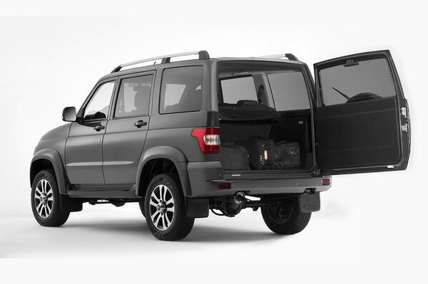 Rear view of the new UAZ Patriot Rear view of the new UAZ Patriot - Sputnik International