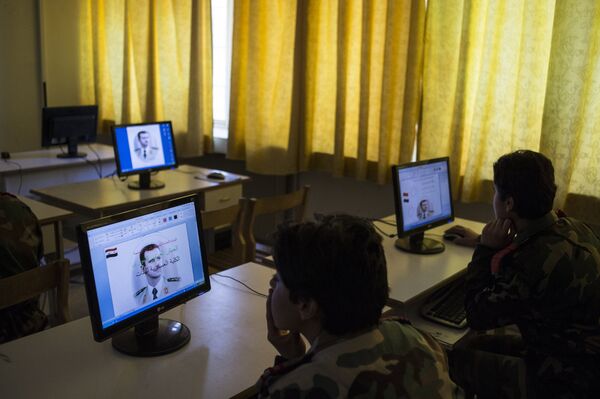 Students of the women's military academy in Damascus during class Students of the women's military academy in Damascus during class - Sputnik International