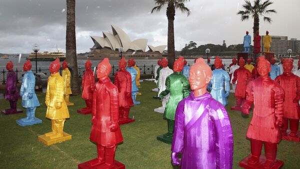 With a backdrop of the Sydney Opera House, The Lanterns of the Terracotta Warriors stand on display in rain during the launch of the Chinese Festival in Sydney, Australia, Friday, Feb. 13, 2015 - Sputnik International