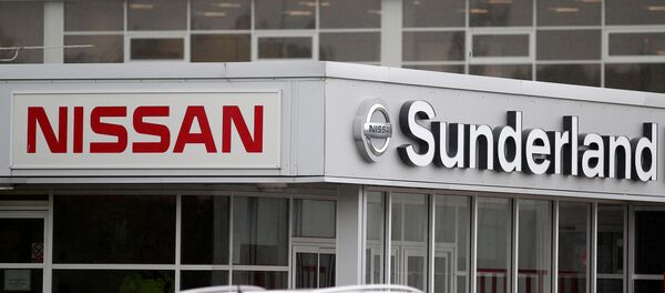 A Nissan logo at a car dealership in Sunderland, Britain June 29, 2016. Picture taken June 29, 2016. - Sputnik International