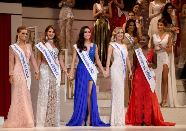 'Love, Peace and Beauty': Contestants and the Winner of Miss International 2016 Pageant - Sputnik International