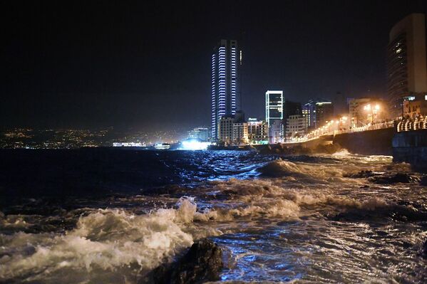 The Corniche is a 4.8-kilometer-long seaside promenade in Lebanon’s capital. - Sputnik International
