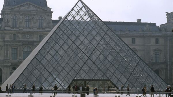 Louvre - Sputnik International
