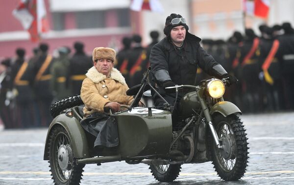 March commemorating 75th anniversary of 1941 military parade on Red Square - Sputnik International