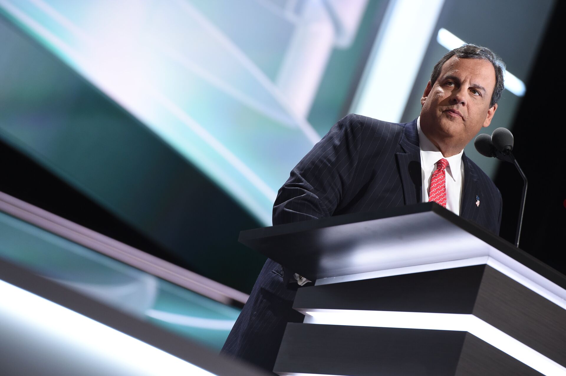 Governor Chris Christie addresses the audience on the second day of the Republican National Convention on July 19, 2016 at the Quicken Loans Arena in Cleveland, Ohio - Sputnik International, 1920, 09.06.2023