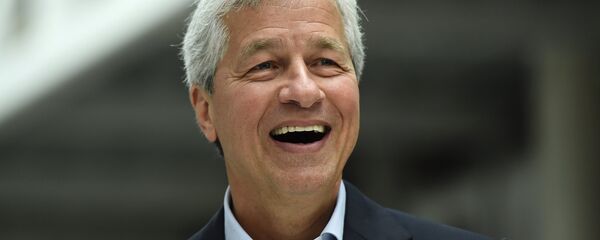JP Morgan CEO Jamie Dimon speaks at an event at JP Morgan's corporate centre in Bournemouth, southern Britain, June 3, 2016 JP Morgan CEO Jamie Dimon speaks at an event at JP Morgan's corporate centre in Bournemouth, southern Britain, June 3, 2016 - Sputnik International