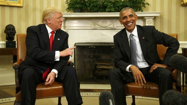 U.S. President Barack Obama meets with President-elect Donald Trump (L) to discuss transition plans in the White House Oval Office in Washington, U.S., November 10, 2016 - Sputnik International