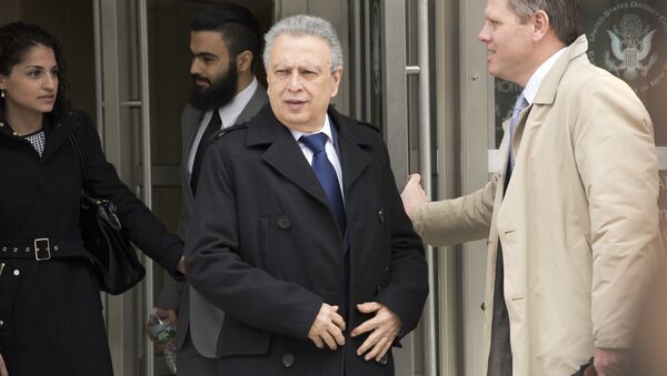 Former FIFA vice president Alfredo Hawit, center, leaves federal court Monday, April 11, 2016, in the Brooklyn borough of New York - Sputnik International