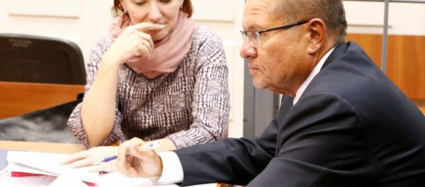 Russian Economy Minister Alexei Ulyukayev who was detained by law enforcement officials on corruption charges, attends a hearing at the Basmanny district court in Moscow, Russia, November 15, 2016. - Sputnik International