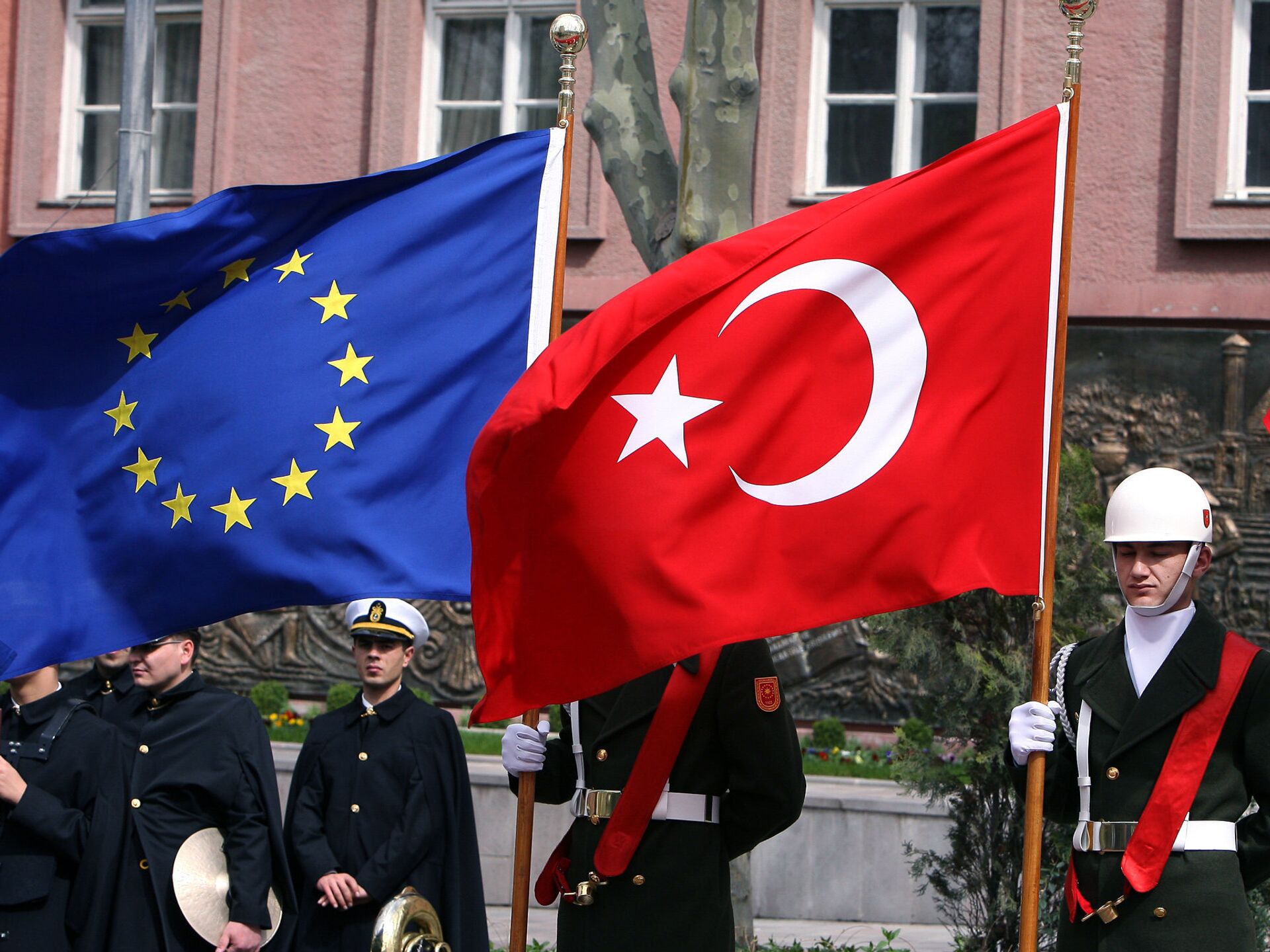 Военный союз турции. Турция и ЕС. Турция Евросоюз. ЕС против Турция. Турция это Европа.