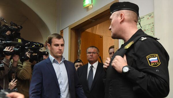 Court considers arrest warrant for Alexei Ulyukayev - Sputnik International